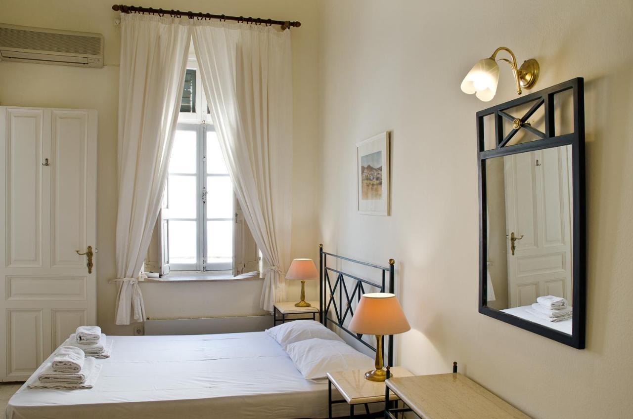 Hotel Omiros Ermupoli Exteriér fotografie