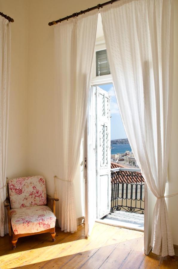 Hotel Omiros Ermupoli Exteriér fotografie