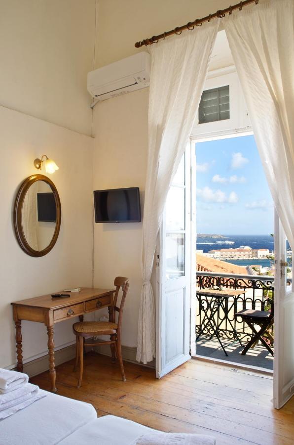 Hotel Omiros Ermupoli Exteriér fotografie