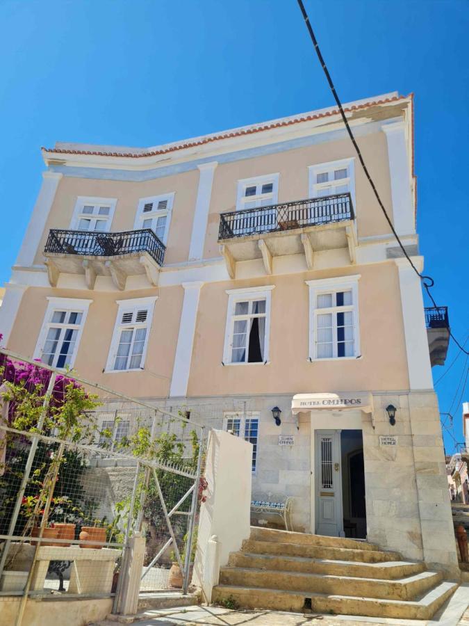 Hotel Omiros Ermupoli Exteriér fotografie