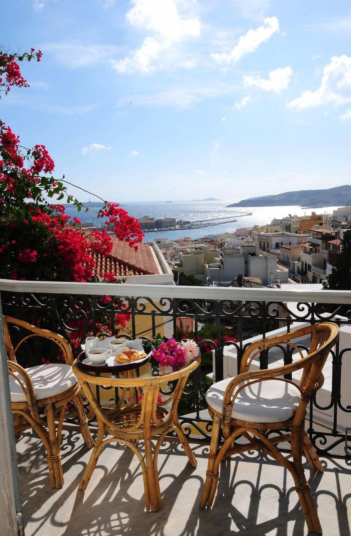 Hotel Omiros Ermupoli Exteriér fotografie