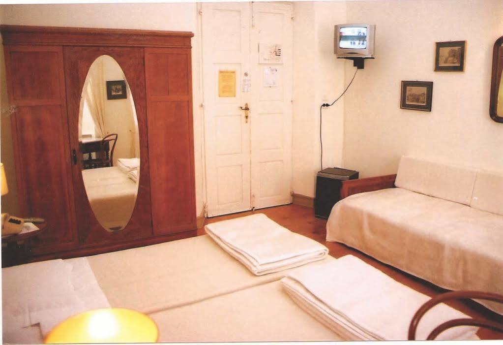 Hotel Omiros Ermupoli Exteriér fotografie