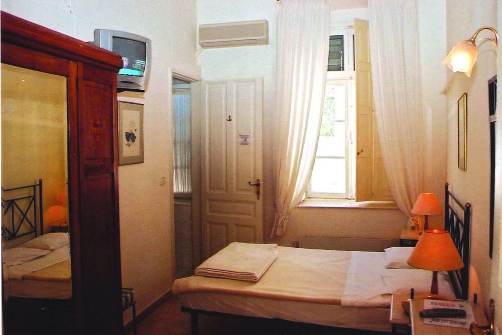 Hotel Omiros Ermupoli Exteriér fotografie